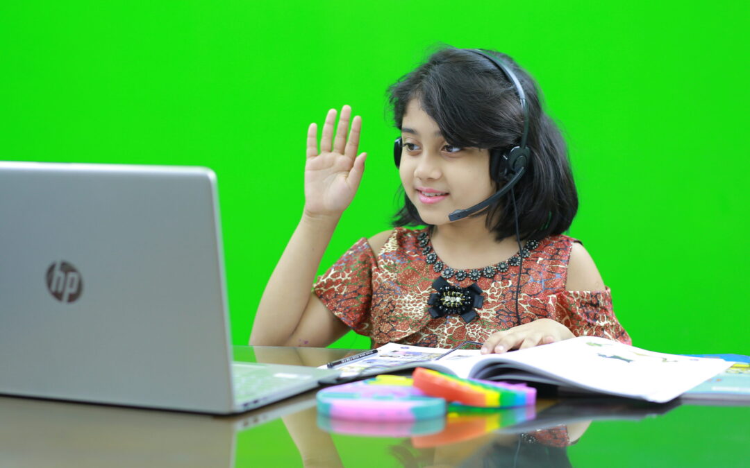 Spoken English Classes For Kids in Dhaka